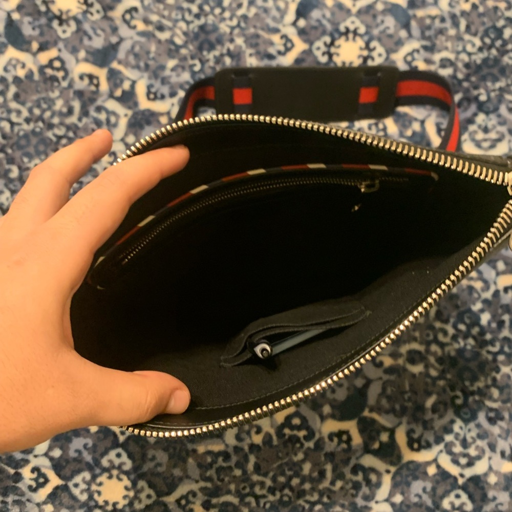 Gucci men’s Messenger bag - Picture 4 of 4